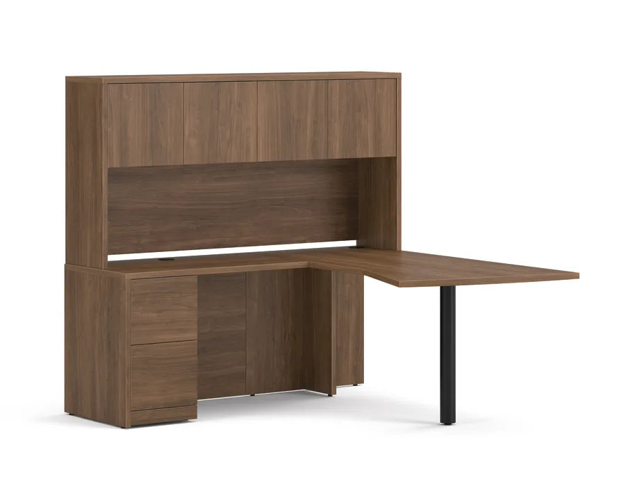 10500 72"W x 72"D Peninsula L-Desk