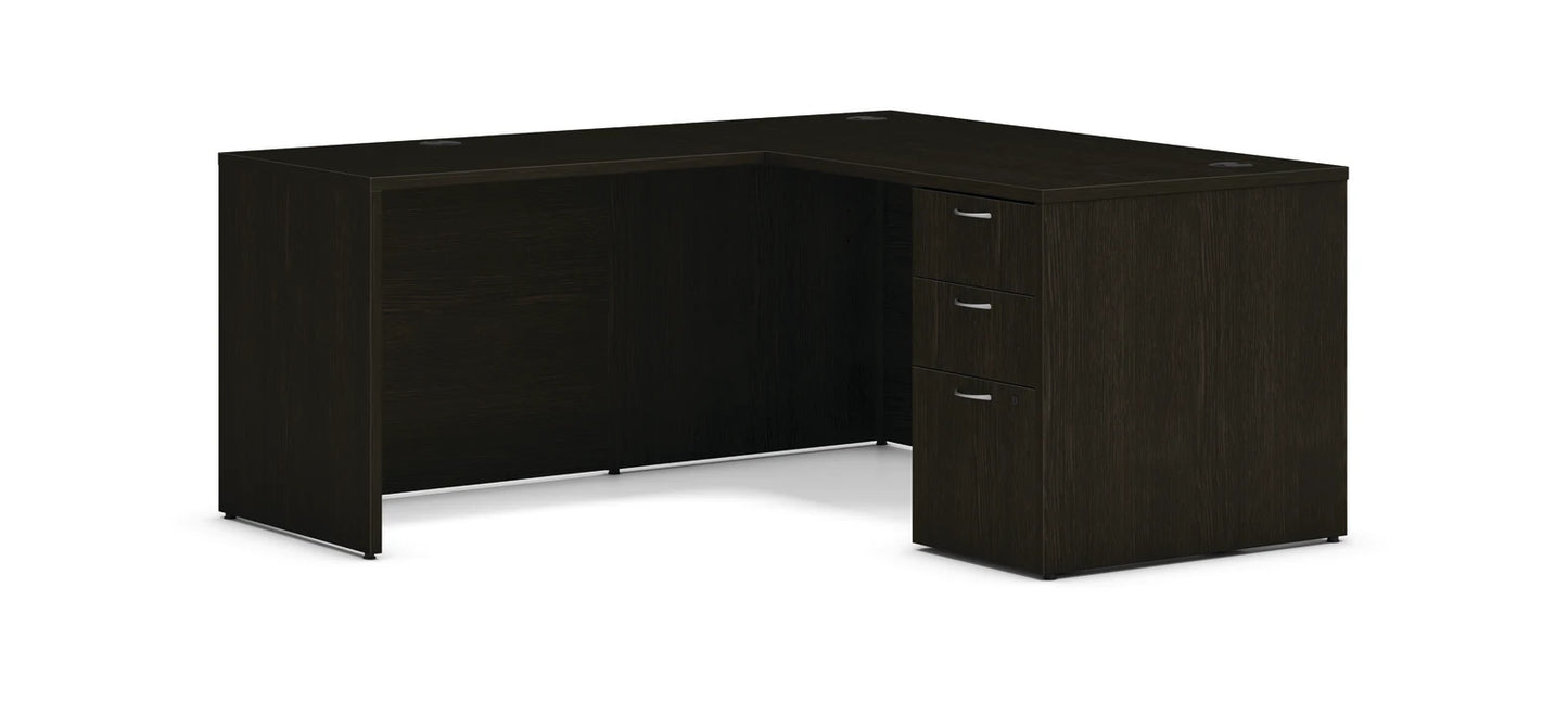 MOD 60"W x 66"D L-Desk with Single Pedestal
